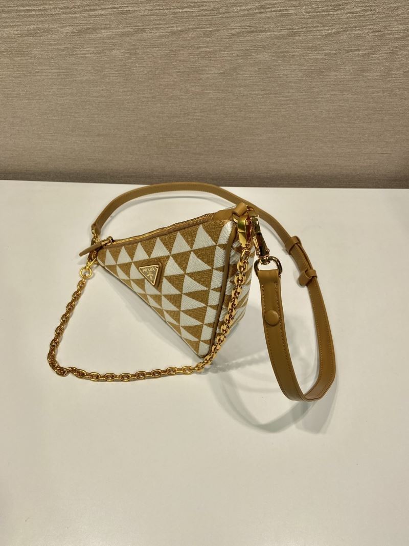 Pra*a triangle pouch